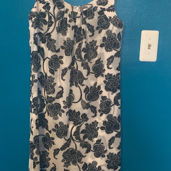 White House black market sun dress - Picture 6 of 7